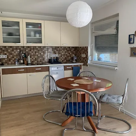Marika Vendeghaz Ferienhaus *